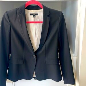 Ann Taylor fitted blazer. Never worn